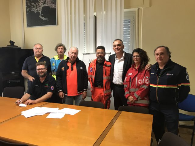 alluvione livorno - pelagatti ricognizione danni enrico rossi alluvione livorno - pelagatti ricognizione danni enrico rossi